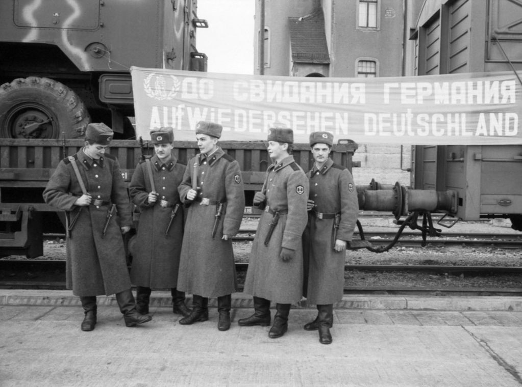 Soldaten der WGT vor der Heimreise. Foto: Detlef Steinberg, © Museum Berlin-Karlshorst